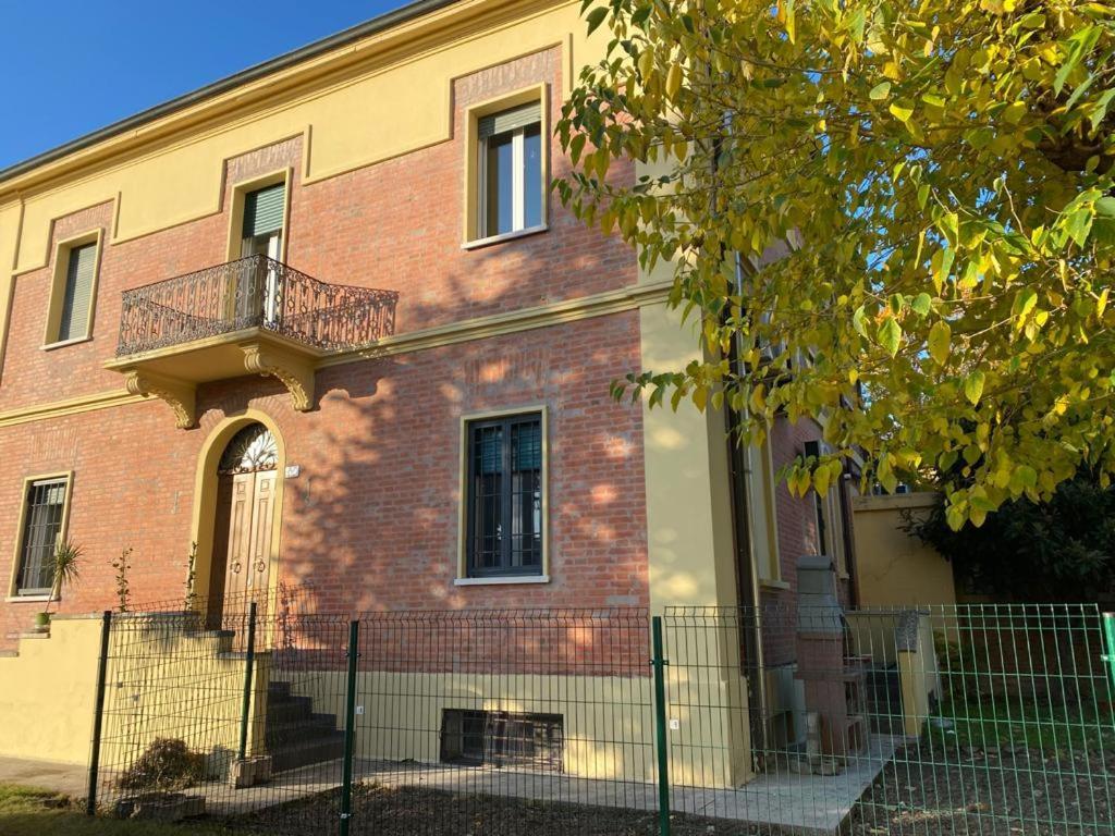 Daro Apartments Болонья Екстер'єр фото